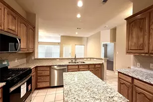 8832 Fayetteville Dr, Fort Worth, TX 76244 - Photo 13