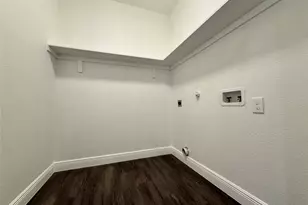 2010 Nantucket Village Dr, Dallas, TX 75217 - Photo 5