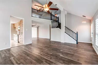 3801 Silver Maple Drive, Carrollton, TX 75007 - Photo 5