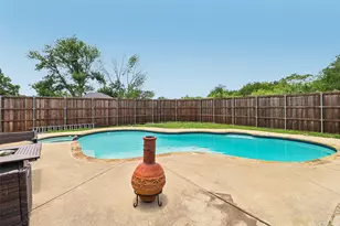 3801 Silver Maple Dr, Carrollton, TX 75007 - Photo 29