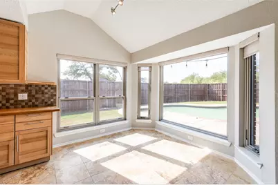 3801 Silver Maple Drive, Carrollton, TX 75007 - Photo 11