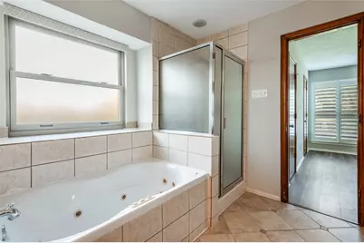 3801 Silver Maple Drive, Carrollton, TX 75007 - Photo 17