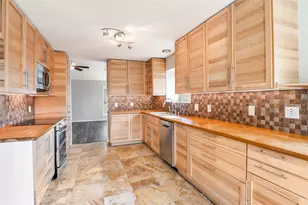 3801 Silver Maple Dr, Carrollton, TX 75007 - Photo 9