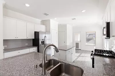 5853 Japonica Street, Fort Worth, TX 76123 - Photo 9