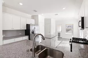 5853 Japonica St, Fort Worth, TX 76123 - Photo 9