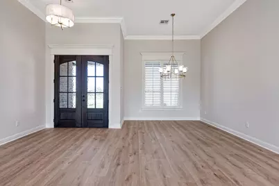 312 Champions Way, McGregor, TX 76657 - Photo 7