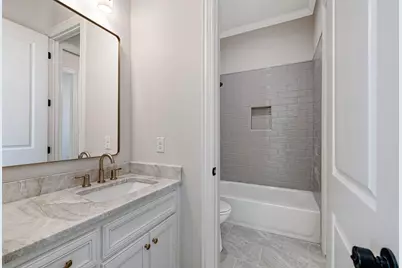 312 Champions Way, McGregor, TX 76657 - Photo 29