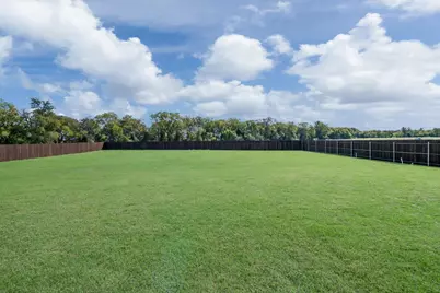 312 Champions Way, McGregor, TX 76657 - Photo 39