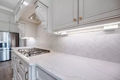 312 Champions Way, McGregor, TX 76657 - Photo 15