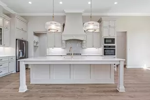 312 Champions Wy, McGregor, TX 76657 - Photo 11