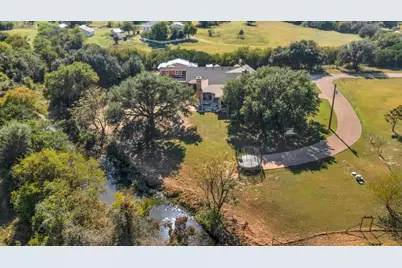 2300 N Rock Creek Road, Waco, TX 76708 - Photo 37