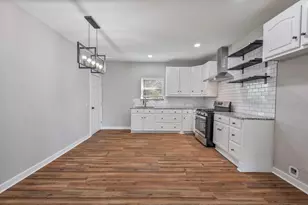 153 E Norway St, Walnut Springs, TX 76690 - Photo 17