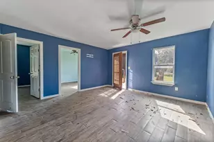 153 E Norway St, Walnut Springs, TX 76690 - Photo 29