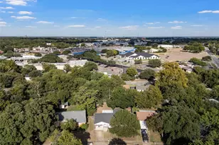 1725 La Porte Dr, Waco, TX 76710 - Photo 33