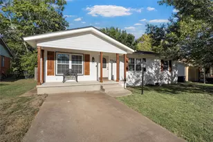 1725 La Porte Dr, Waco, TX 76710 - Photo 3