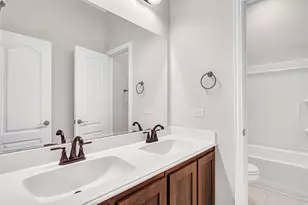 504 Lowland Ln, Waxahachie, TX 75165 - Photo 7