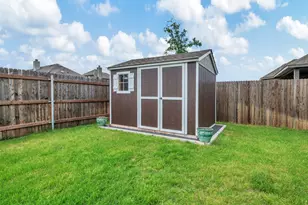 504 Lowland Ln, Waxahachie, TX 75165 - Photo 33