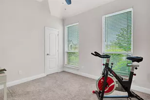 504 Lowland Ln, Waxahachie, TX 75165 - Photo 5