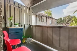 10436 High Hollows Dr, Dallas, TX 75230 - Photo 23