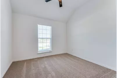 1524 N Carolina Avenue, Lancaster, TX 75134 - Photo 7