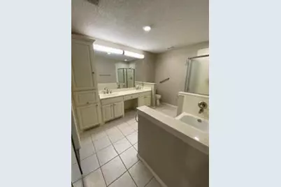 9038 Hillside Drive, Frisco, TX 75033 - Photo 13