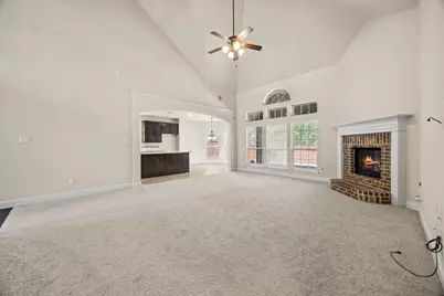 7116 Playa Imperial Lane, Grand Prairie, TX 75054 - Photo 7