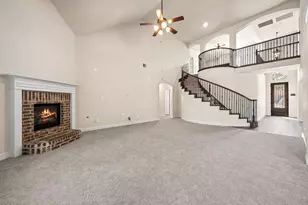 7116 Playa Imperial Ln, Grand Prairie, TX 75054 - Photo 9