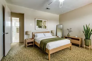 110 Crandall Rd, Irving, TX 75060 - Photo 7