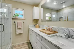 110 Crandall Rd, Irving, TX 75060 - Photo 3