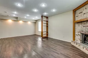 110 Crandall Rd, Irving, TX 75060 - Photo 3