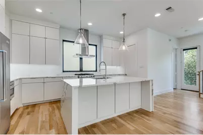 2703 Kimsey Drive #101, Dallas, TX 75235 - Photo 5