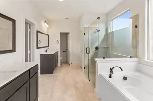 929 Ryed Ln, Fort Worth, TX 76120 - Photo 17