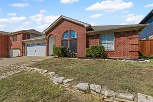 4215 Bent Oaks Dr, Arlington, TX 76001 - Photo 31