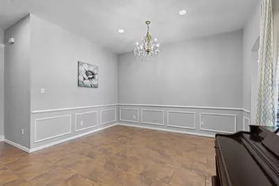 4215 Bent Oaks Drive, Arlington, TX 76001 - Photo 7