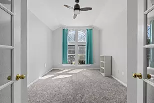 4215 Bent Oaks Dr, Arlington, TX 76001 - Photo 21