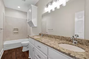 805 N Main St, McGregor, TX 76657 - Photo 25