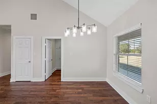 805 N Main St, McGregor, TX 76657 - Photo 15