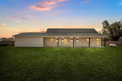 805 N Main Street, McGregor, TX 76657 - Photo 29