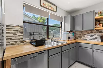 314 Hillside Court, Garland, TX 75043 - Photo 9