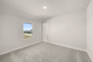 116 Grey Wolf Ct, Godley, TX 76044 - Photo 19