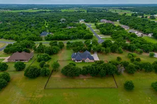 106 Treeline Ct, Lipan, TX 76462 - Photo 35