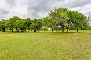 106 Treeline Ct, Lipan, TX 76462 - Photo 39
