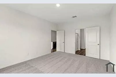 4929 McCoy Drive, Fort Worth, TX 76148 - Photo 17