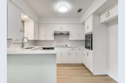 7415-7417 Walling Lane, Dallas, TX 75231 - Photo 9