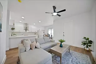 1130 E Hattie St, Fort Worth, TX 76104 - Photo 17