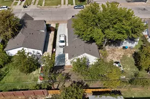 1130 E Hattie St, Fort Worth, TX 76104 - Photo 9
