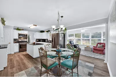 230 Center Street, Whitesboro, TX 76273 - Photo 9