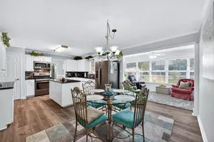 230 Center St, Whitesboro, TX 76273 - Photo 9