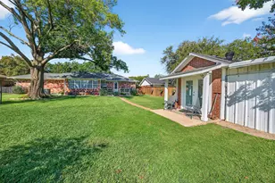 230 Center St, Whitesboro, TX 76273 - Photo 35