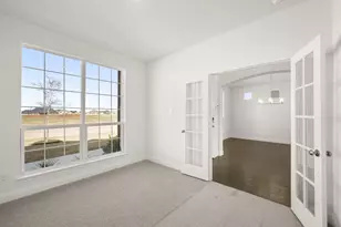 109 Golden Jackal Ct, Godley, TX 76044 - Photo 21